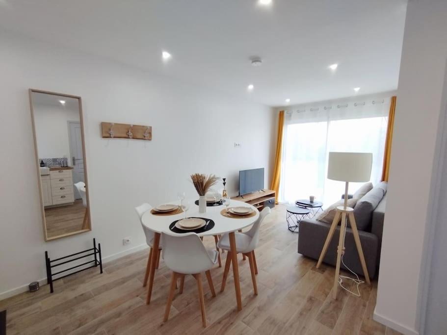 Logement Au Calme Avec Jardin Proche De Vannes Elven Extérieur photo